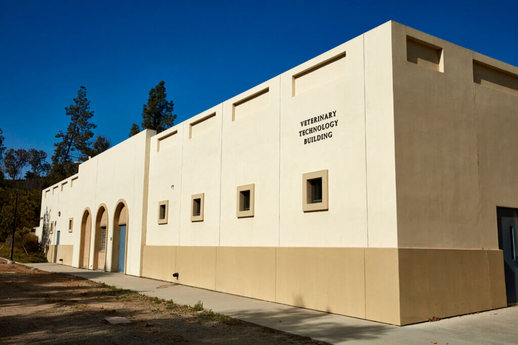 LAPC Center for the Sciences - BuildLACCD